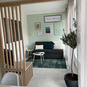 Appartement Une Escapade Au Coeur D'annecy, Annecy