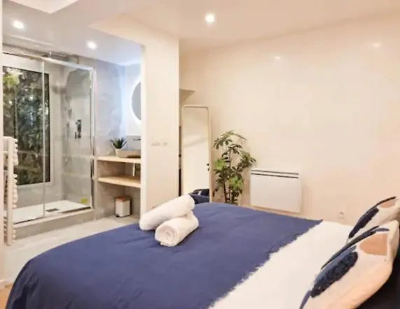 Majord'Home Spa 5* - La Source Coeur Vieille Ville Annecy Apartment