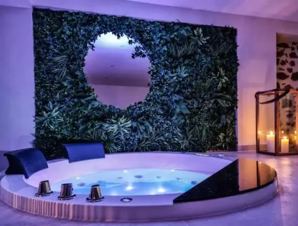 Apartment Majord'Home Spa 5* - La Source Coeur Vieille Ville Annecy