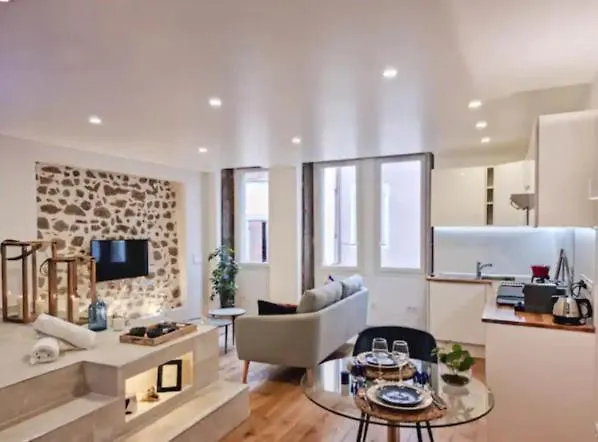 Majord'Home Spa 5* - La Source Coeur Vieille Ville Annecy Apartment